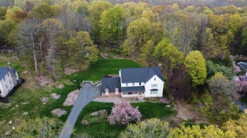 75 Hidden Glen Dr, Sparta NJ  07871-3843 exterior