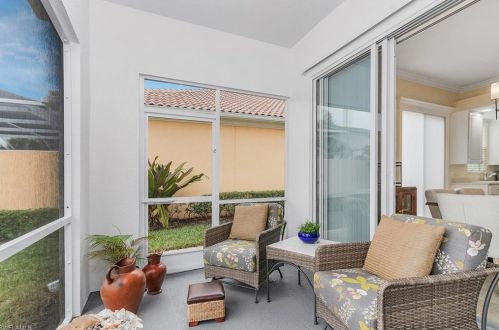 8576 Alessandria Ct, Naples FL 34114-2703 exterior