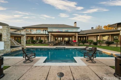 39625 Calle Cabernet, Temecula CA 92591-4005 exterior