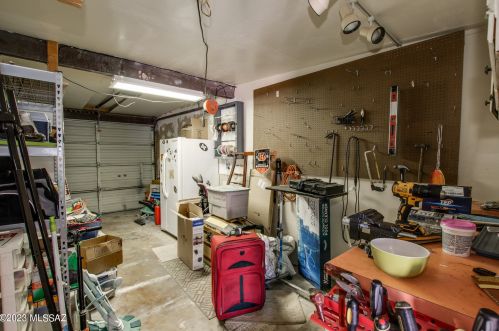 752 Edgewater Dr, Tucson AZ 85704-2412 exterior