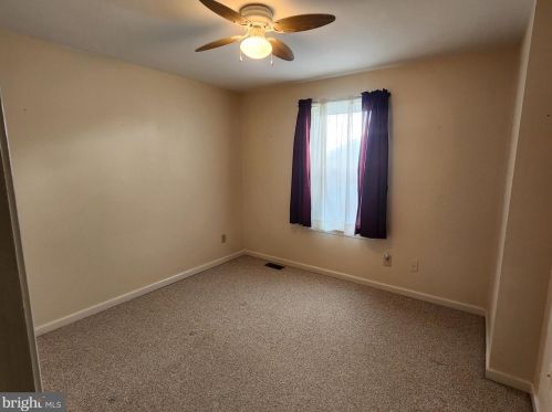 204 Summit Ave, Manor PA 19036-2440 exterior