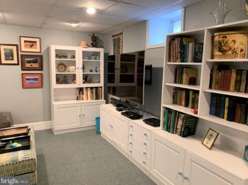 614 Church St, Limerick PA 19468-2123 exterior