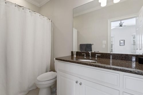 1152 Brookgate Way, Atlanta GA 30319-2881 exterior