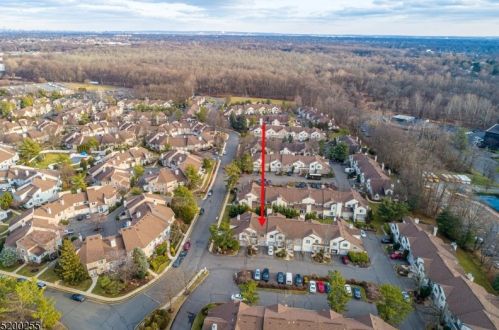 502 Park Pl, Springfield NJ  07081-3504 exterior