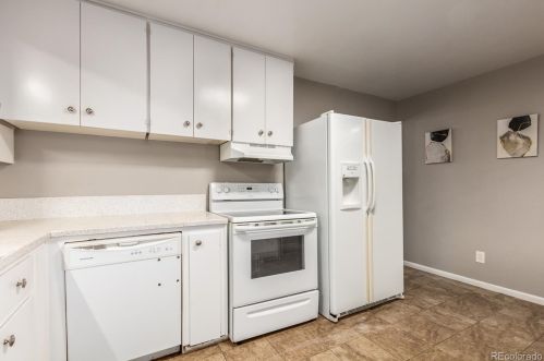 752 Krameria St, Denver CO 80220-5946 exterior