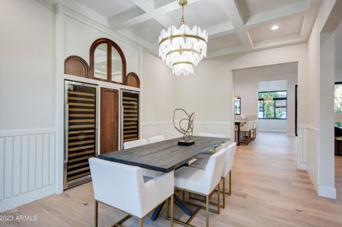 3942 Elm St, Phoenix AZ  85018-3616 exterior