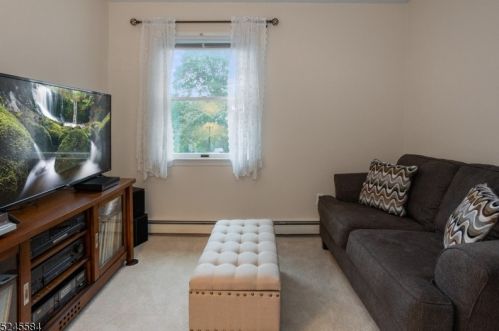 86 Woodbine Ave, Mount Olive NJ 07828-3152 exterior