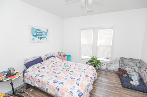 1 Cagwin Ave, Joliet IL 60436-1670 exterior