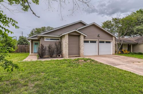 7706 Copperas Dr, Austin TX  78749-3873 exterior