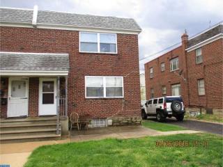 1912 Solly Ave, Philadelphia PA  19152-2615 exterior