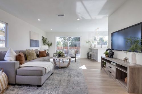 516 Buttonwood Dr, Brea CA 92821-3525 exterior