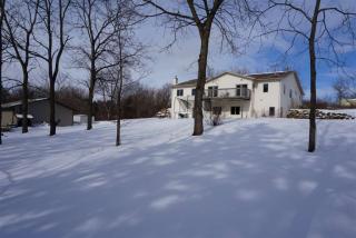 8669 Airport Rd, Madison WI  53562-4147 exterior