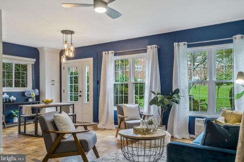 1200 Martha Custis Dr, Alexandria, VA 22302-2014