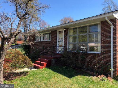 12107 Livingston St, Silver Spring, MD 20902-2131