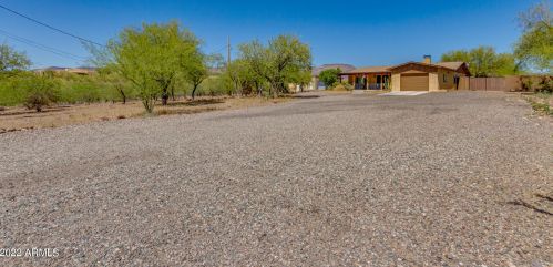 44219 12th St, Phoenix, AZ 85087-0951