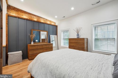 1131 Catharine St, Philadelphia PA 19143-2615 exterior