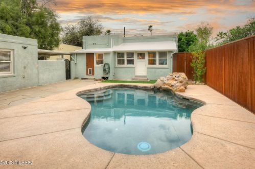 2015 8 St, Tucson AZ 85719-5515 exterior