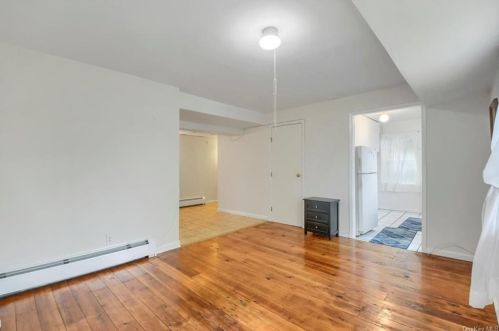 64 Prospect Ave, Valhalla NY 10595-1925 exterior