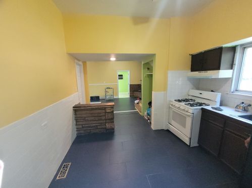 307 5 Ave, Broadview IL 60153-1192 exterior