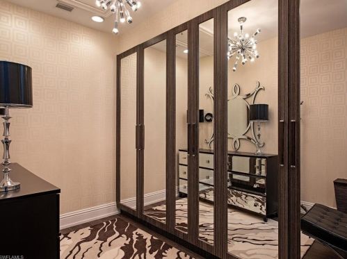 225 Conners Ave, Naples FL 34108-2152 exterior