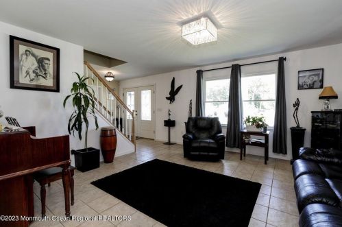 52 Pelican Dr, Berkeley Township NJ 08721-1654 exterior