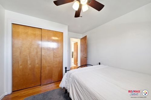 283 Longleaf Dr, Moon Twp PA  15108-3135 exterior