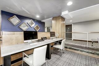 5415 Connecticut Ave, Washington DC  20015-2700 exterior