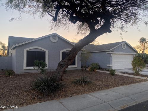 22814 30 Ave, Phoenix AZ 85017-3423 exterior