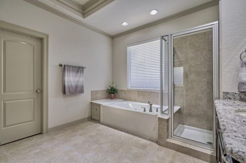 12326 Hawthorne Dr, Montgomery TX 77356-8961 exterior