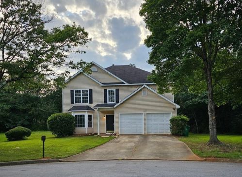 2485 Field Spring Dr, Lithonia, GA 30058-3840