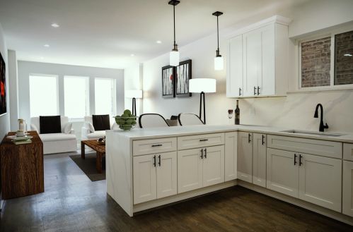 1132 Lawndale Ave, Chicago IL  60651-3911 exterior