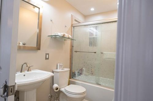 3470 Evergreen Rd, Pittsburgh PA 15237-2662 exterior