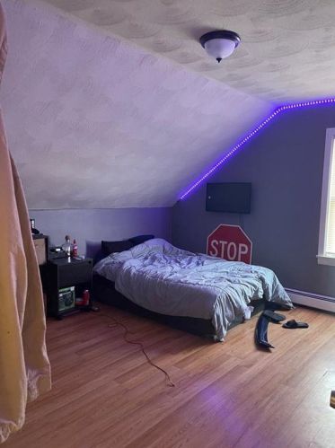 1258 Plainfield St, Providence RI 02909-4449 exterior