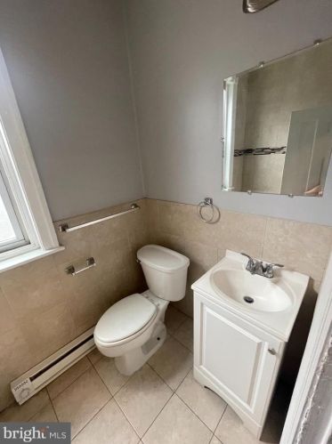 147 Manheim St, Philadelphia PA  19144-3600 exterior