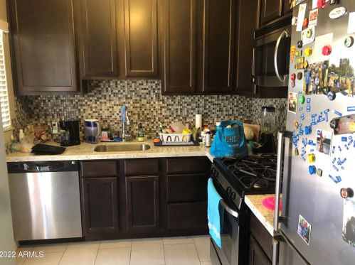 9615 5th Ave, Phoenix, AZ 85021-2417