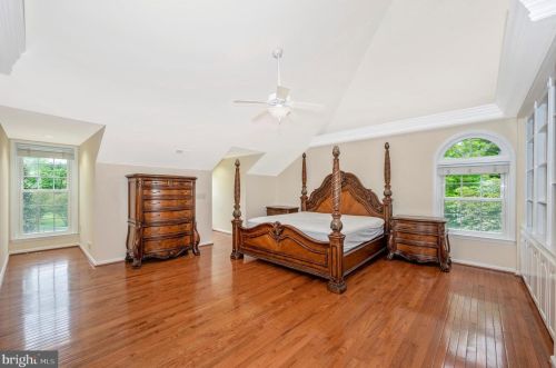 17531 Applewood Pl, Rockville MD 20855-1559 exterior