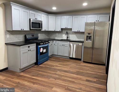 550 Walnut St, Camden, NJ 08106-2215