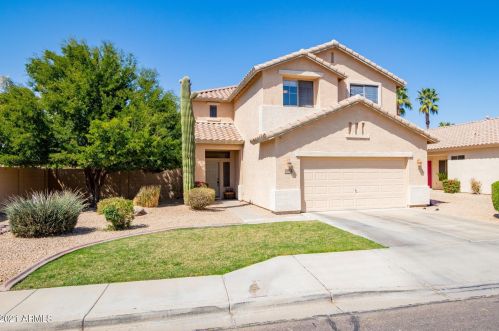 25214 40th Ln, Phoenix, AZ 85083-2484