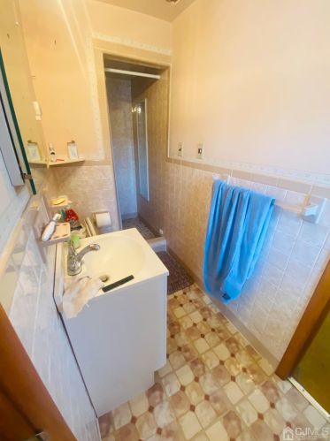 355 Ashley St, Perth Amboy NJ 08861-2047 exterior