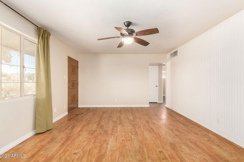 5501 39th Ave, Phoenix AZ 85029-3119 exterior