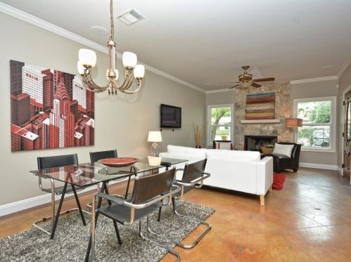 907 Ellingson Ln, Austin TX  78751-4001 exterior