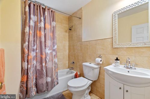 4814 Greene St, Philadelphia PA  19144-6029 exterior