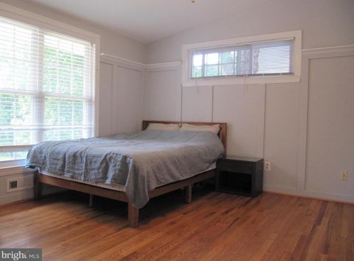 1807 Youngblood St, Mc Lean VA  22101-5244 exterior