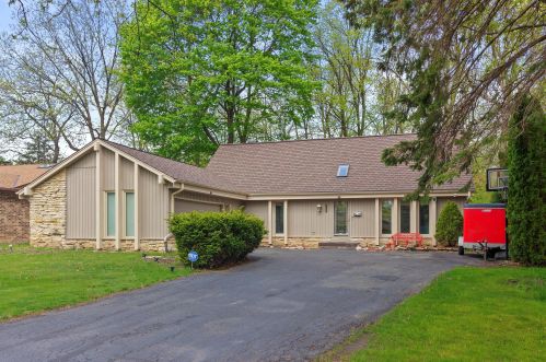 5144 Jerelyn Pl, Milwaukee, WI 53219-3253