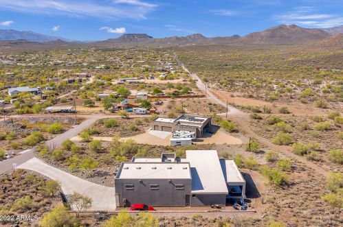 47511 23 Dr, Phoenix AZ 85041-7616 exterior