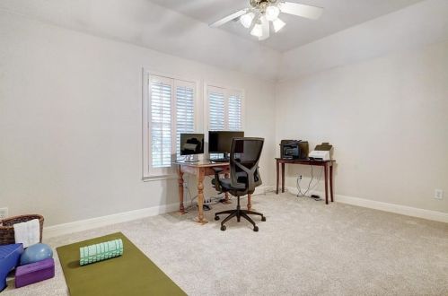 10246 Dianella Ln, Austin TX 78759-3038 exterior