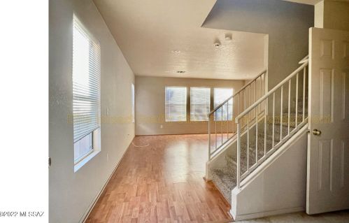 2064 Cutter Ln, Tucson AZ  85710-8100 exterior
