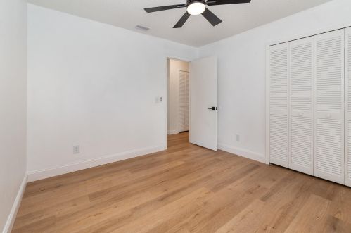 813 Cloyd Dairy Loop, Orlando FL  32825-7302 exterior