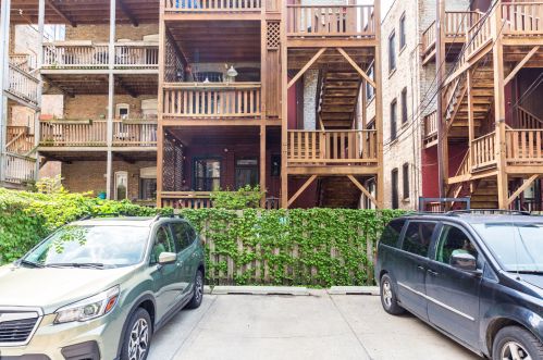 5525 Cornell Ave, Chicago IL 60637-1914 exterior