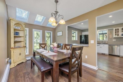 83 Masonic Ave, Wallingford CT exterior